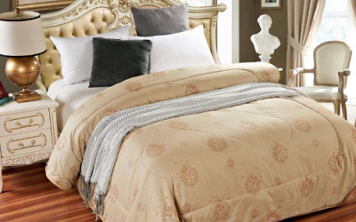 What are the advantages and disadvantages of camel hair quilts? How to wash camel hair quilts?